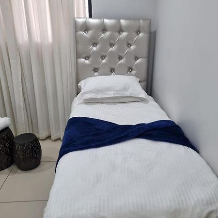 Apartamento Sue Beacon Rock Durban Exterior foto
